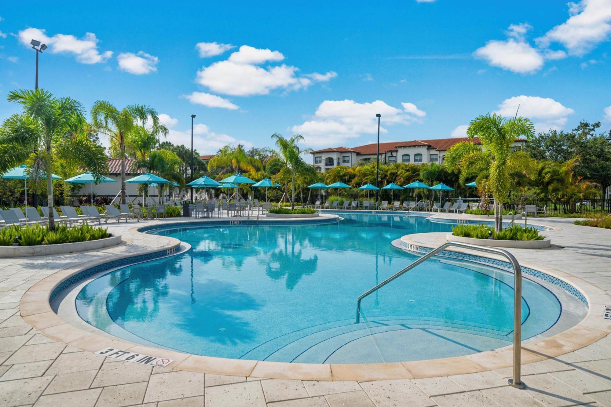 Lovely Townhome At Vista Cay Resort Near Wdw 奥兰多 外观 照片